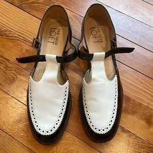 Vintage loft leather Mary Janes